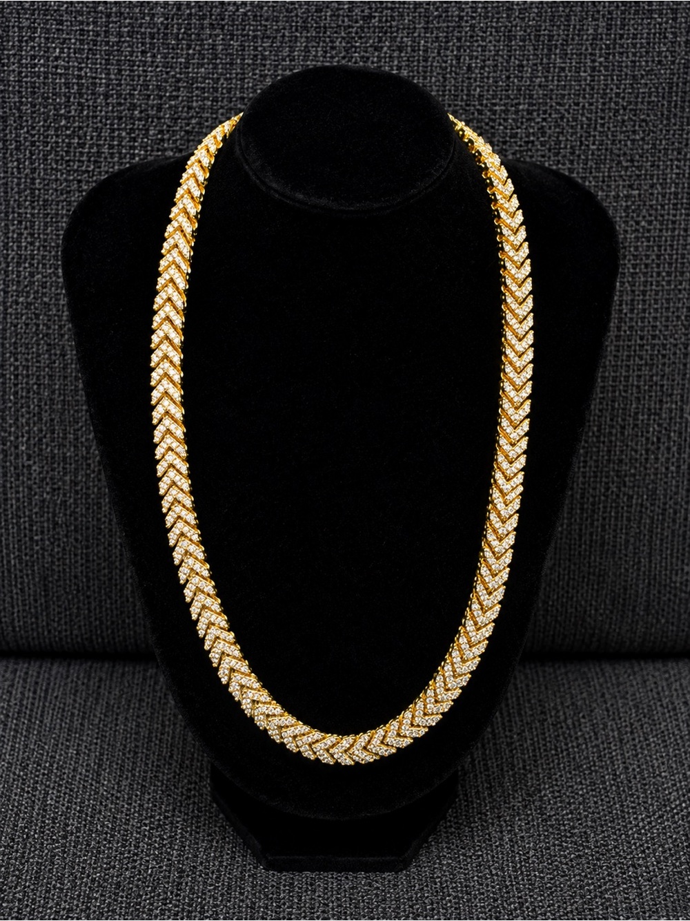 Gold Diamond-Cut Herringbone Necklace - Women Jewelryyy